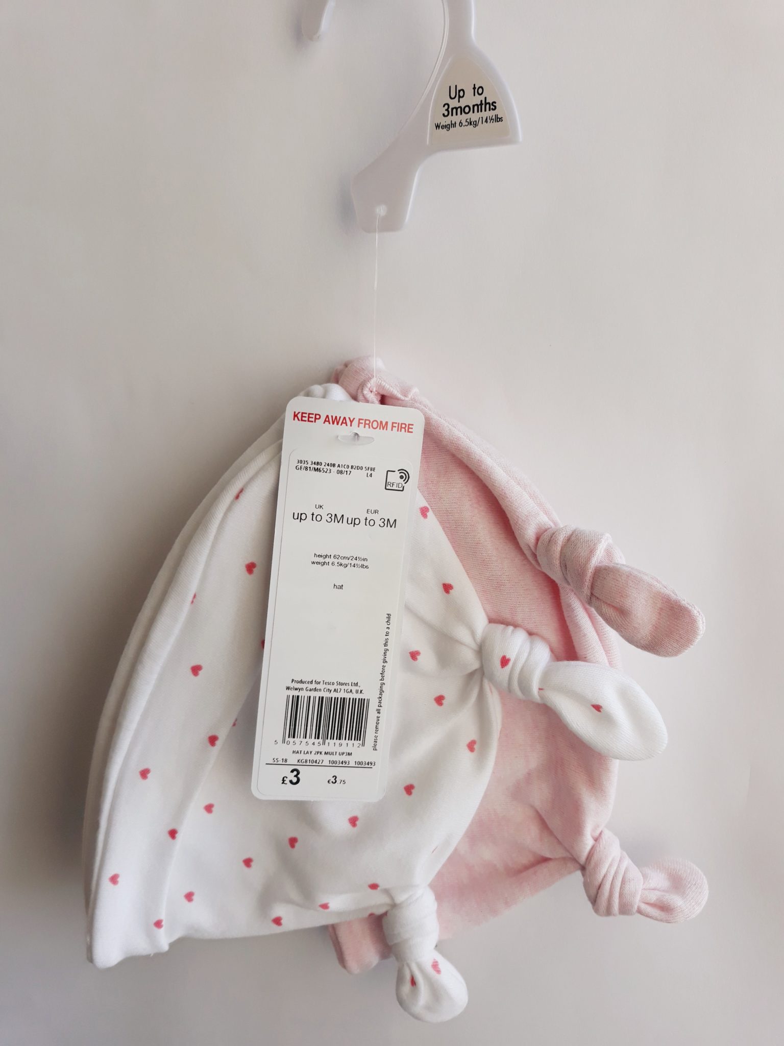Шапочки серця для дівчинки на 0-3 місяці Tesco