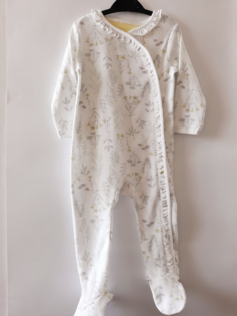 Сліп високі квіти для дівчинки на 9-12 місяців Mothercare