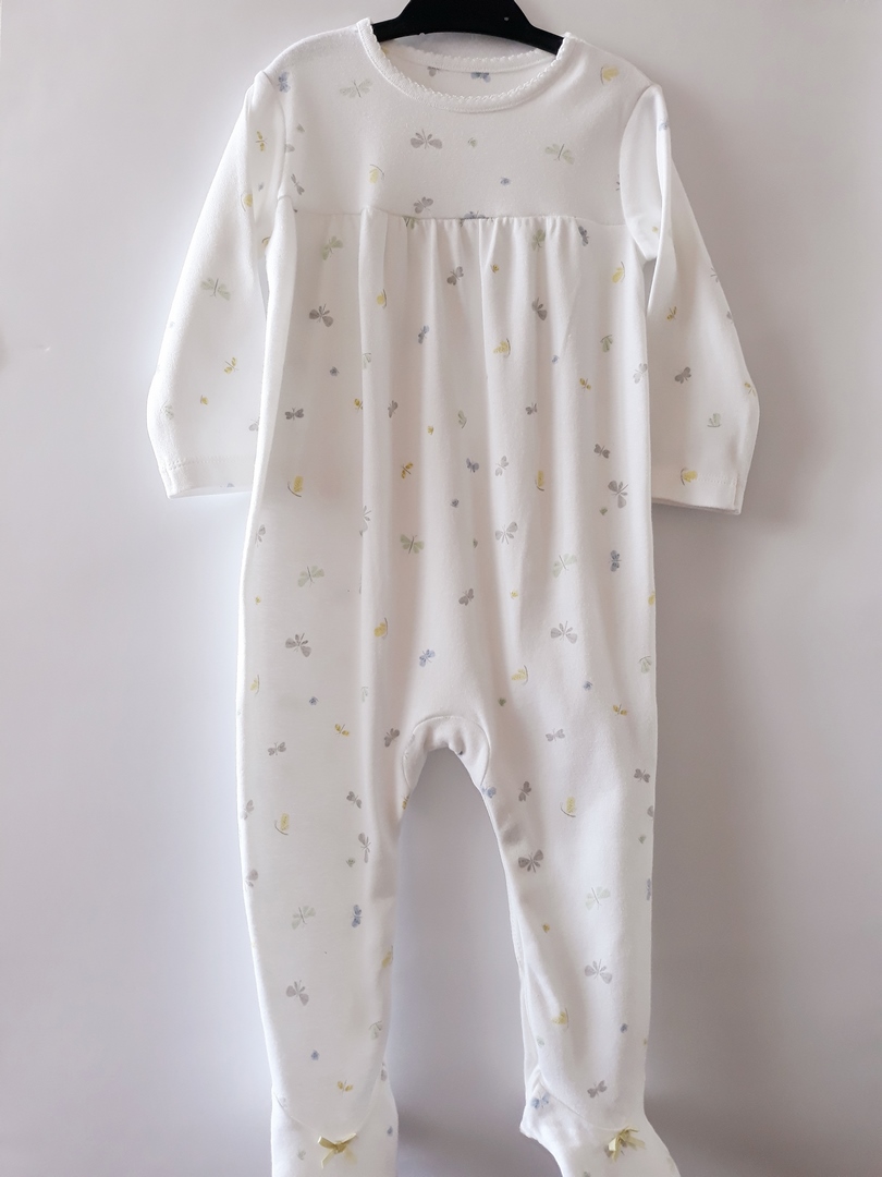 Человечек белый с бабочками Mothercare