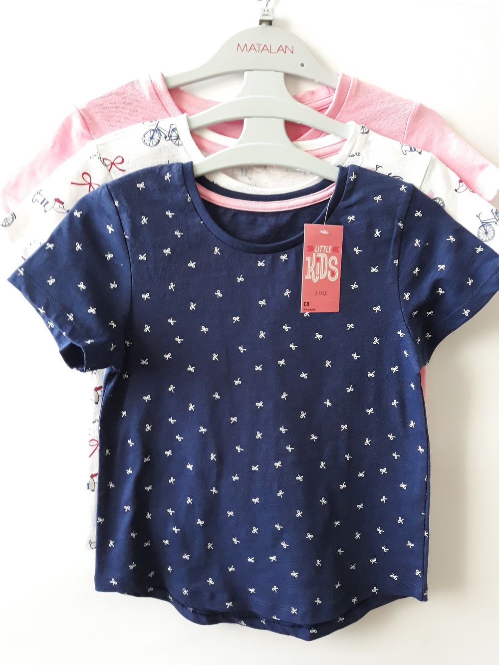 Футболки "Бантики" для дівчинки на 3-4 років Matalan — фото 1