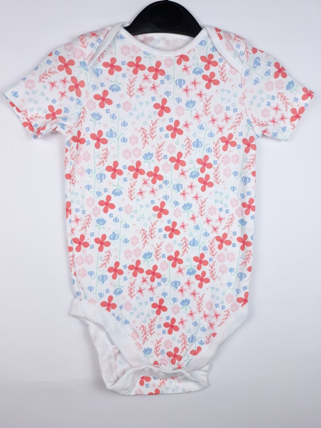 Боди с красными цветами F&F