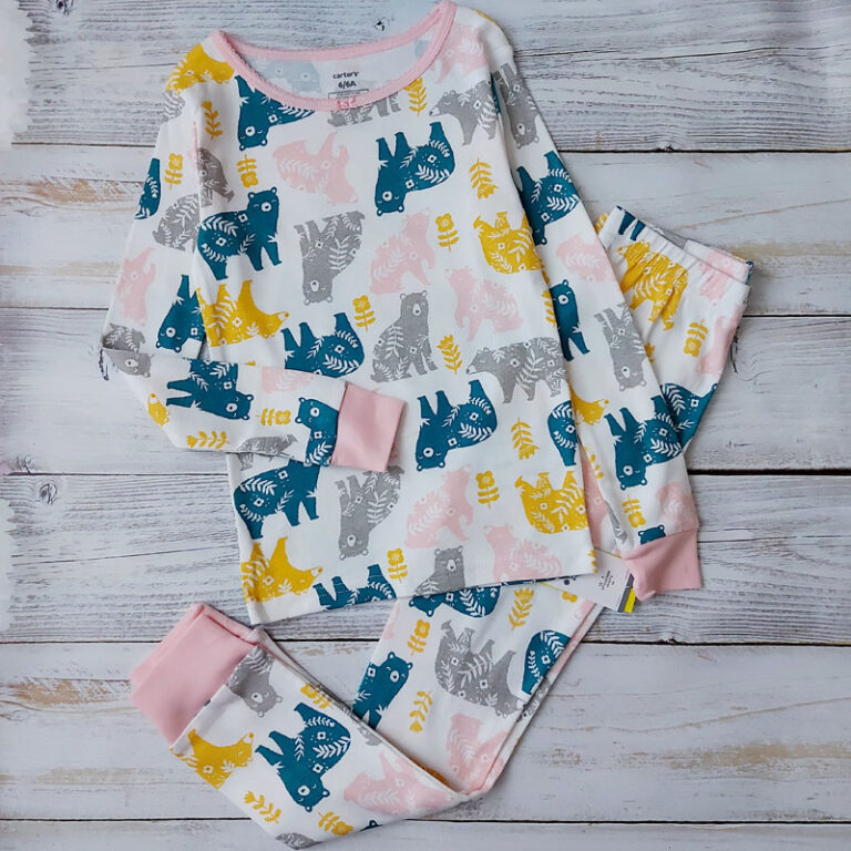 Пижами с разноцветными мишками Carter's