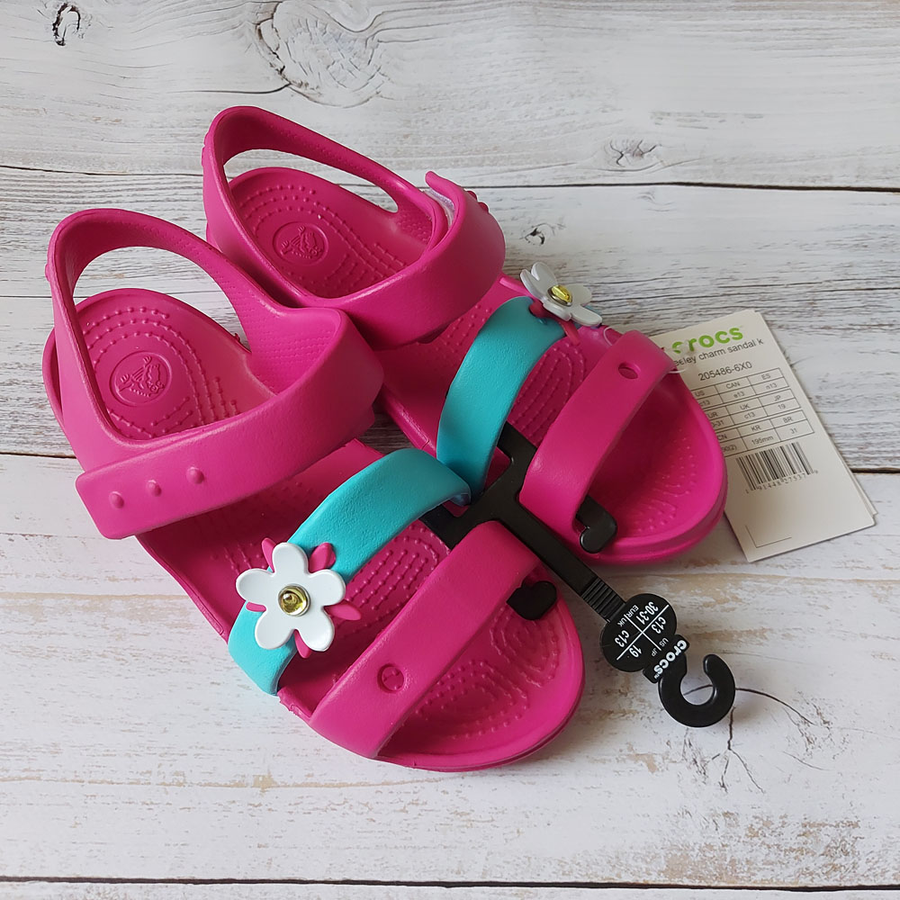 Сандали красного цвета с белым бантиком Crocs (оригинал) — фото 1