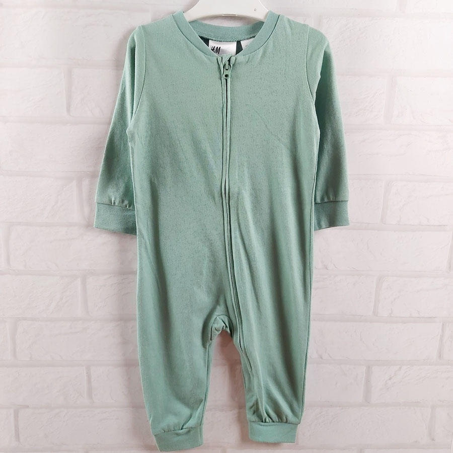 Чоловічок зеленого кольору з манжетами H&M