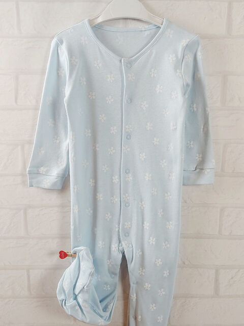Человечек с белыми цветами Matalan
